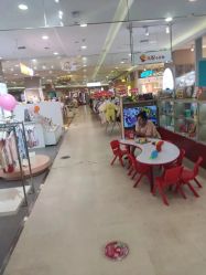 -孩子王童乐园(唐山万达广场店)