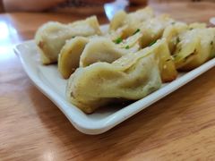 牛肉鍋貼-小姜锅贴(凤凰街店)