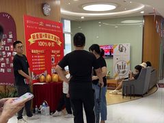 -雅悦齿科(顾村公园店)