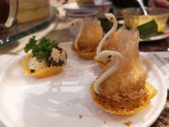 金牌天鹅酥-稻香酒家(长宁KING88广场店)