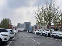 -北京华联万柳购物中心-停车场