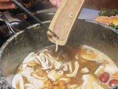 -芸山季·云南山珍菌火锅(人民广场来福士店)