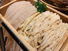 峨眉山雪花笋-盡膳口福跷脚牛肉火锅(合生汇购物中心店)