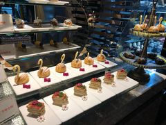 -半岛翡丽海鲜自助餐厅(观风亭店)
