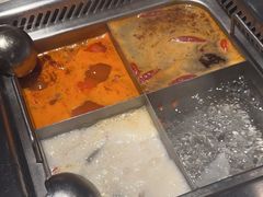 -海底捞火锅鲜切牛肉主题店(长寿路店)
