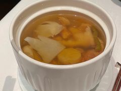 花胶炖螺头汤-新荣记(建国门外大街店)