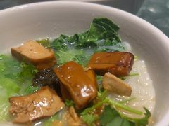 -府上酒店(广州火车站越秀公园地铁站店)