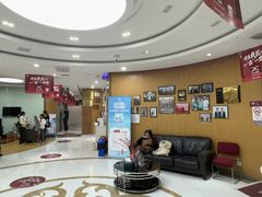 -雅悦齿科(顾村公园店)