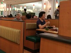 -萨莉亚意式餐厅(特力时尚汇店)