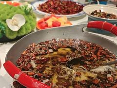-渝信川菜 · 川味家常菜(财富购物中心店)