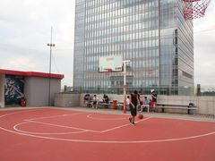 IMG_0799-洛克公园·篮球·足球·羽毛球(莘庄店)