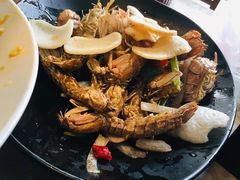 -沪小胖小龙虾(淮海中路旗舰店)