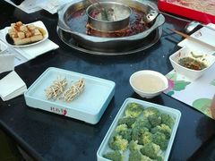 -楠柏弯休闲山庄(梨花溪店)