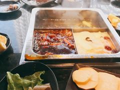 -重庆九记老火锅(广场店)
