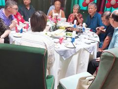 -一家人(凯旋路店)