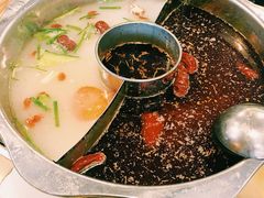 -佰人王串串香火锅(洋珠巷店)