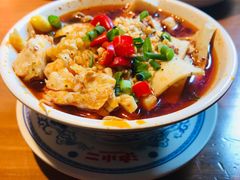 -炉小二铜锅牛蛙•川湘菜(三里屯店)
