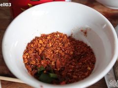 辣椒面-钰洁腊排骨火锅