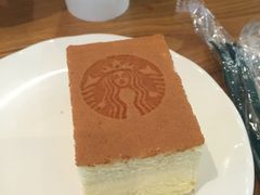 -星巴克(金华东阳银泰城店)