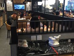 -山城外·非遗酸菜鱼(新都汇融店)