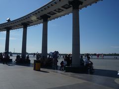 门面-人民防洪胜利纪念塔