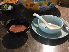 -三人行骨头王火锅(长寿店)