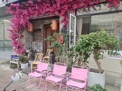 -愉肴麻辣香锅(中山路店)