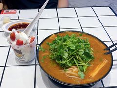 -肥汁米蘭香港米线(长宁来福士店)