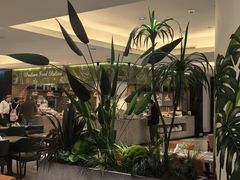 -亮马河饭店翠雅咖啡厅