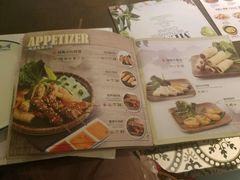 -美奈小馆·越南料理(中航城君尚购物中心店)