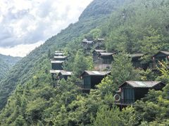 -蝶舞清江·恩施地心谷景区