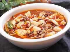 酸辣鱼-阿才景东带皮牛肉馆(茶林苑店)