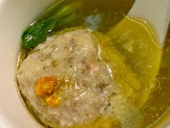 松茸蟹粉狮子头-老正兴菜馆(福州路店)