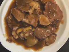 黄焖牛肉-柒號馆天津菜·八珍豆腐·牛窝骨
