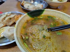 牛肉汤-黄阿姨锅贴大王(万航渡路店)