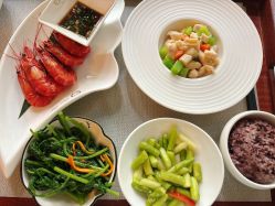 -馨月汇·一悦馨香月子中心(前滩店)