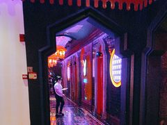 -UK派对KTV(日月广场店)
