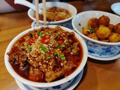 -炉小二铜锅牛蛙•川湘菜(三里屯店)