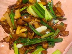 包烧野生牛肝菌-云海肴·汽锅鸡·云南代表菜(东坝金隅店)