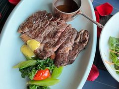 -福楼毕斯罗F Bistronome(国贸商城约会地标景观店)