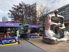 -证大大拇指广场(芳甸路店)