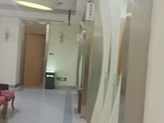 -圣呗口腔·舒适化种植牙·矫正中心(广州总院)