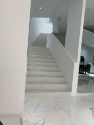 点击看大图 -微笑雨嘉造型护肤