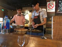 -斯普汇生蚝牛排馆(中骏世界城店)