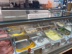 -VENCHI 闻绮(上海佛罗伦萨小镇店)