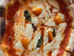 玛格丽塔基本披萨-La Tavernetta(Bar à Vin)(乌鲁木齐路店)