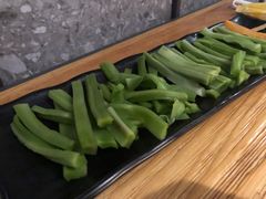 贡菜-湊湊火锅·茶憩(郑州绿地新都会店)