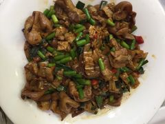 -亢龙太子酒轩(东湖店)