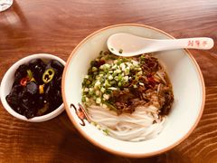 -刘聋子粉馆(张家界总店)