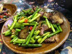 -苗湘食府(十年店)